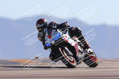 media/Nov-06-2023-Moto Forza (Mon) [[ce023d0744]]/2-Advanced Group/Session 4 (Turn 9)/